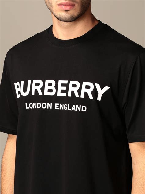 tee shirt burberry homme|original Burberry men t shirt.